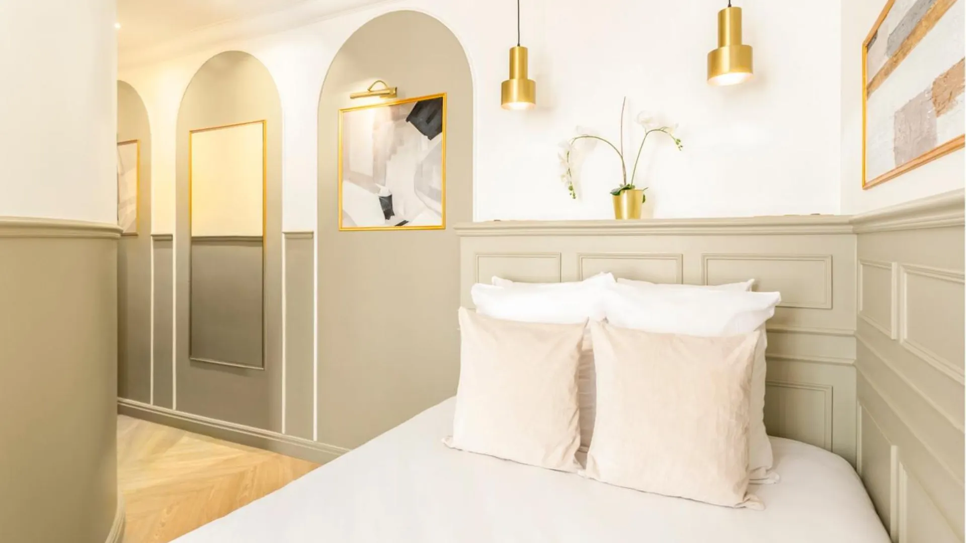 Merveil - Luxury Suite - Louvre - Rousseau Paris Apartment